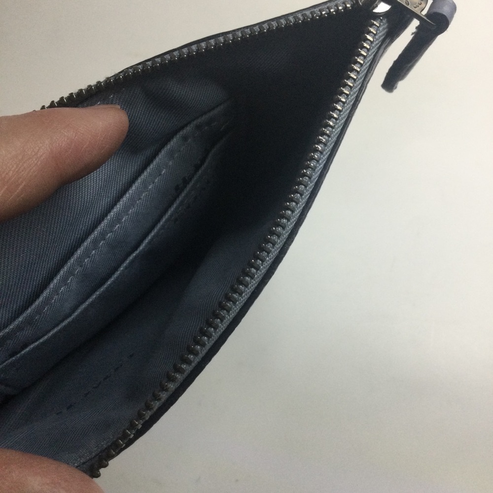 COACH PEBBLED LEATHER ZIP POUCH BLUE NWOT - Picture 7 of 8